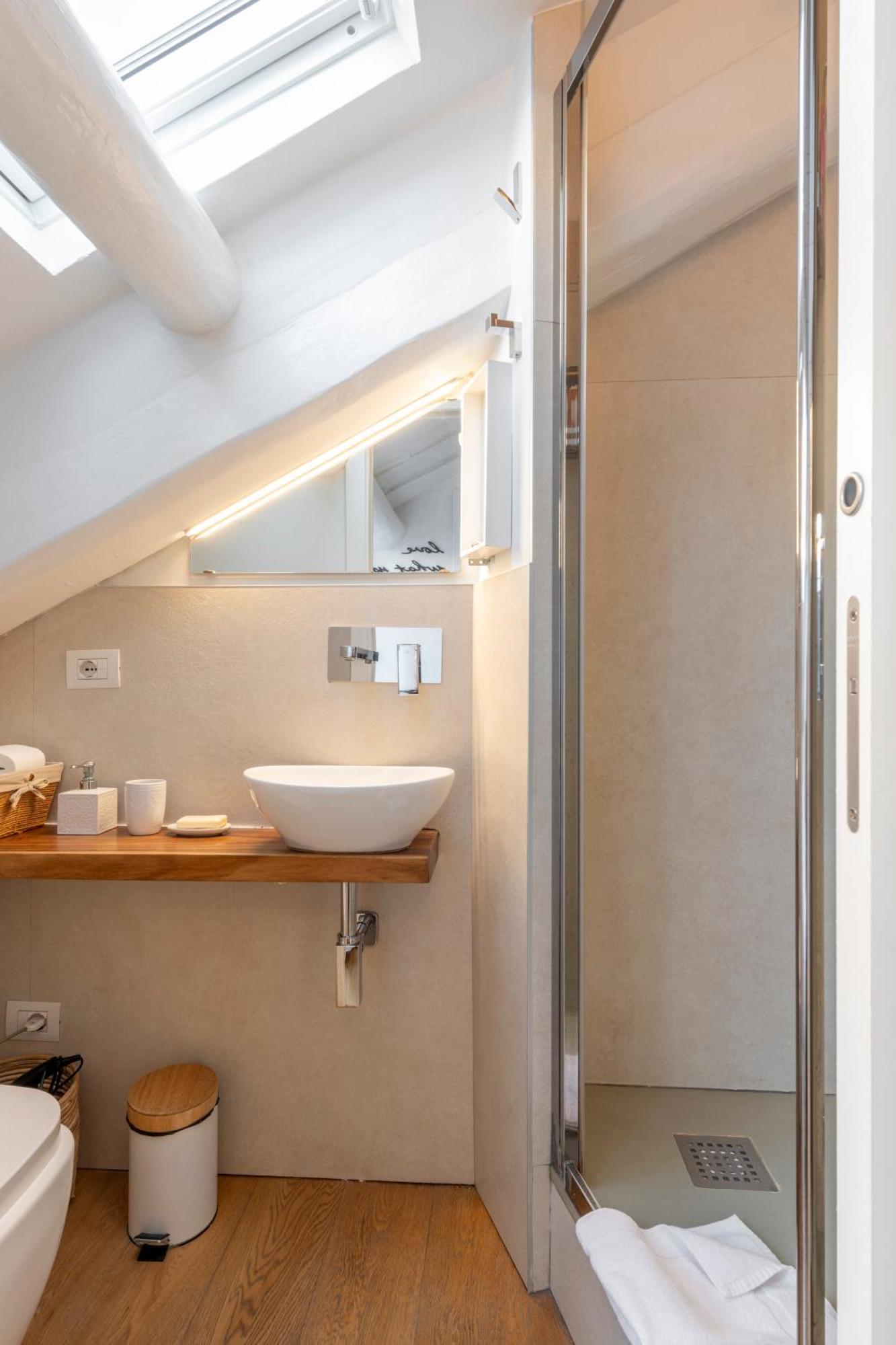 Bright Mini Studio In The Heart Of Milánó Kültér fotó